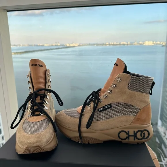 Jimmy Choo Beige and Black Star-Embellished Boots - Picture 2 of 13